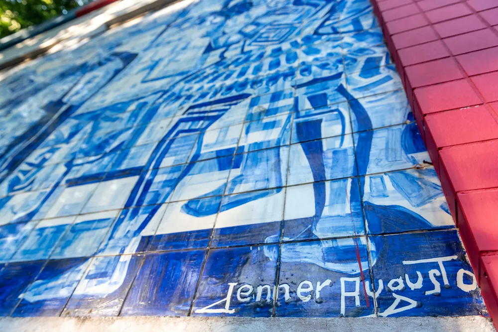 Assinatura Jenner Augusto